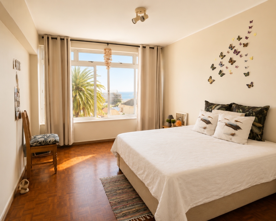 2 Bedroom Property for Sale in Sea Point Western Cape